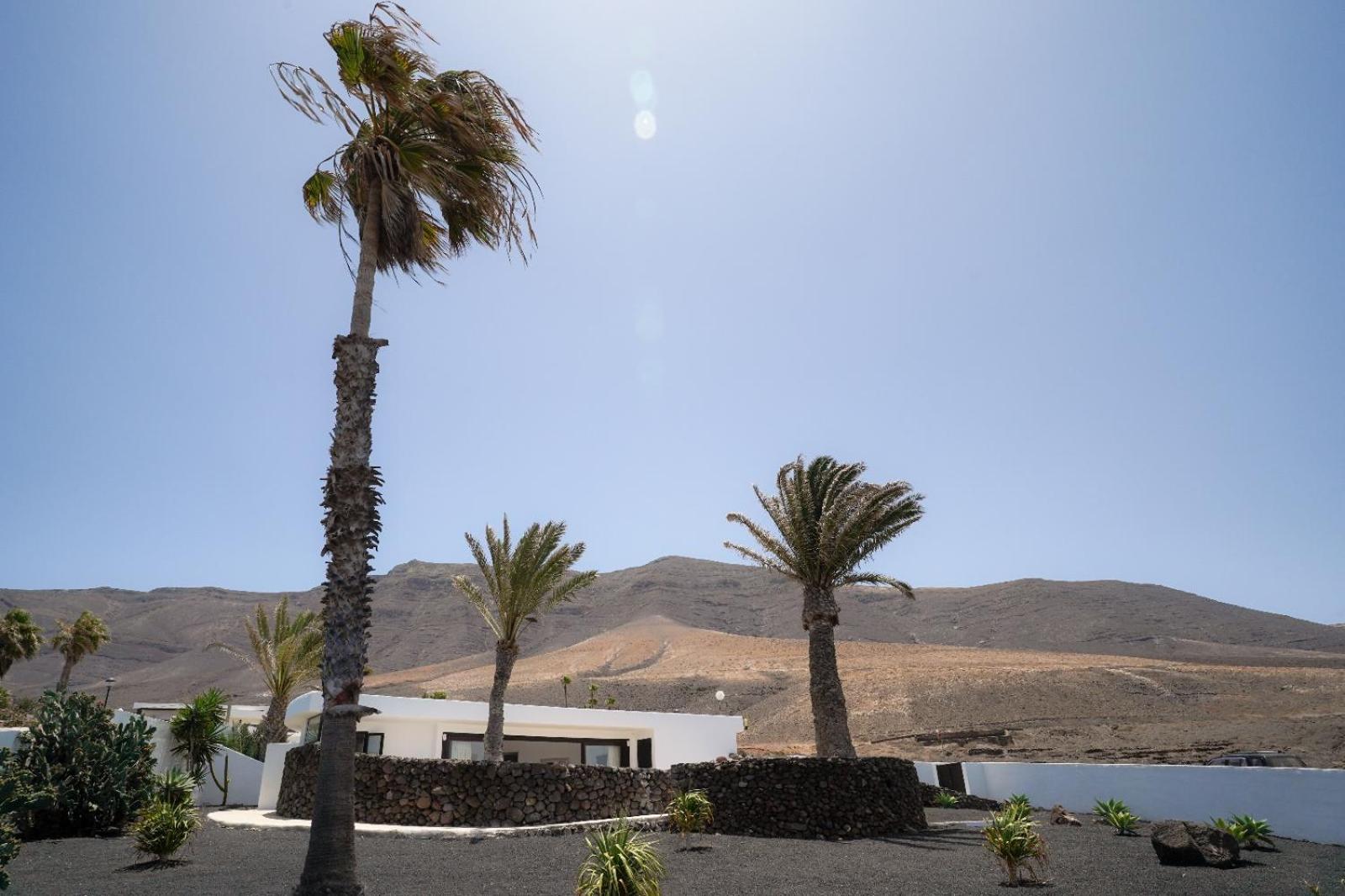 Bungalow Con Vistas Al Mar Famara Eksteriør bilde